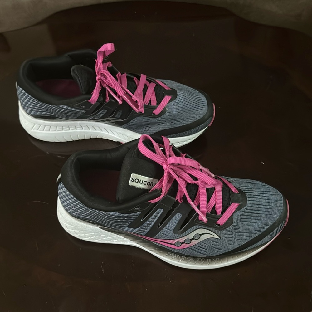 Saucony Everun (Women’s)